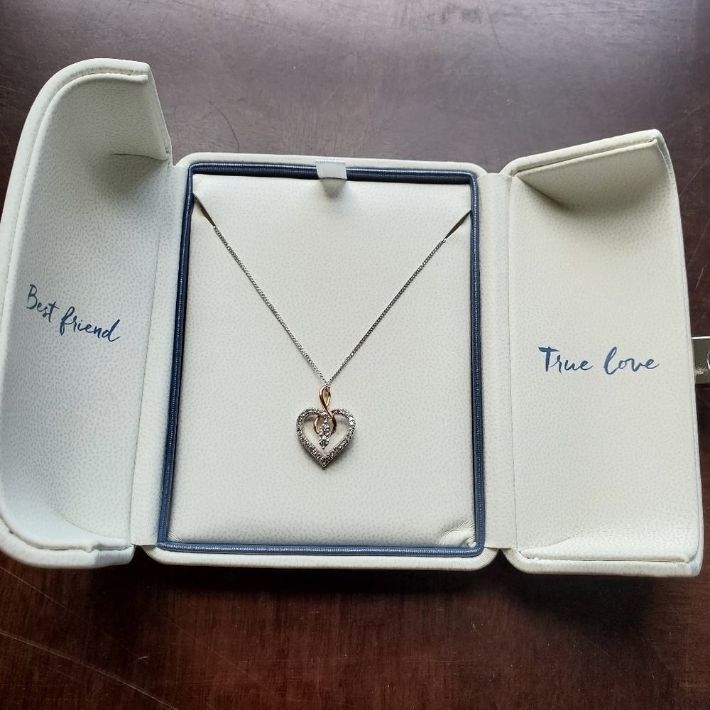 Ever Us 1/4 carat Rose and White Gold Necklace NWO